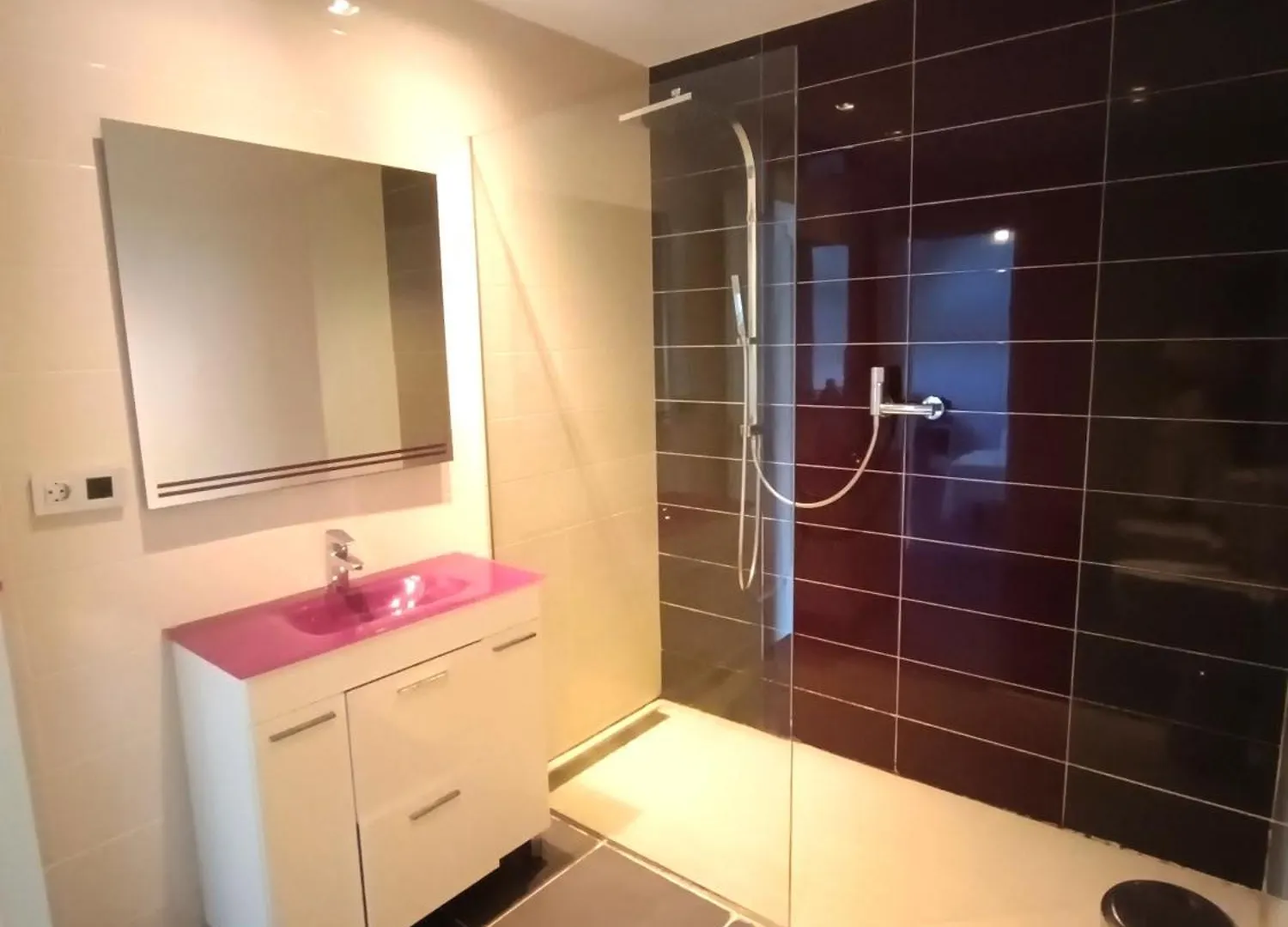 Habitacion Cerca De La Playa En Cambrils ビラフォルトゥニー